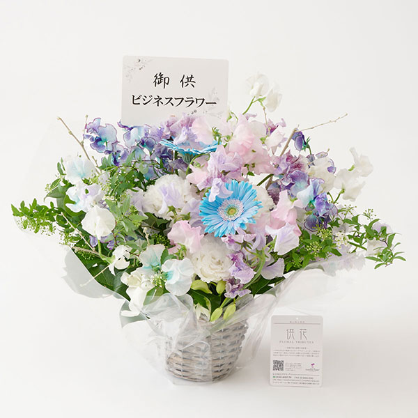 おしゃれな花の贈り物　仏花　スイートピーを使用したアレンジメントフラワー　Mサイズ