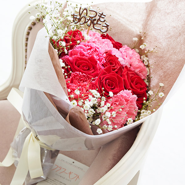 【2024年母の日限定】カーネーションと薔薇　花束ブーケ（赤ピンク）カスミソウ入り