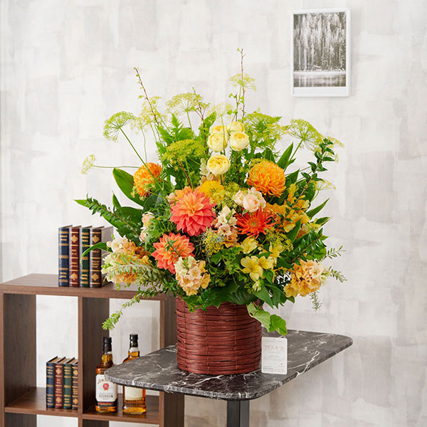 おしゃれな花の贈り物　デザイナーズアレンジメントフラワー　3万円コース　「オランジュ・エクラ」