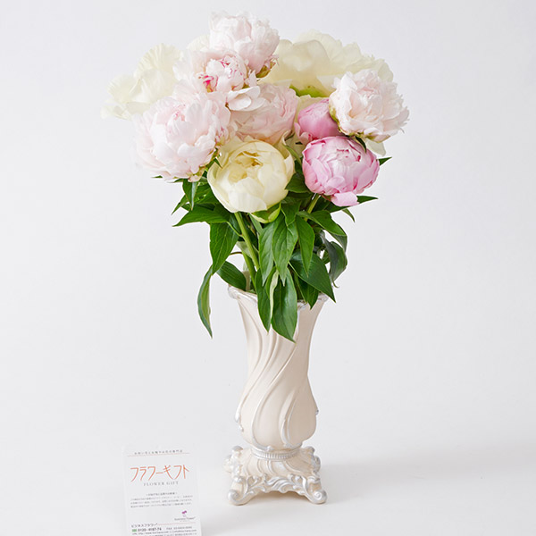 花瓶（アンティーク　ホワイト）と芍薬（シャクヤク）12本花束ブーケ