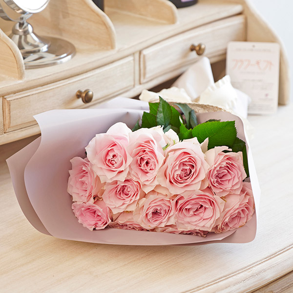 ＜こだわりラッピング　ナチュラルロマンティック＞ピンク薔薇12本　花束ブーケ