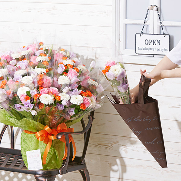 20束の花束アレンジメントフラワー　おまかせミックス